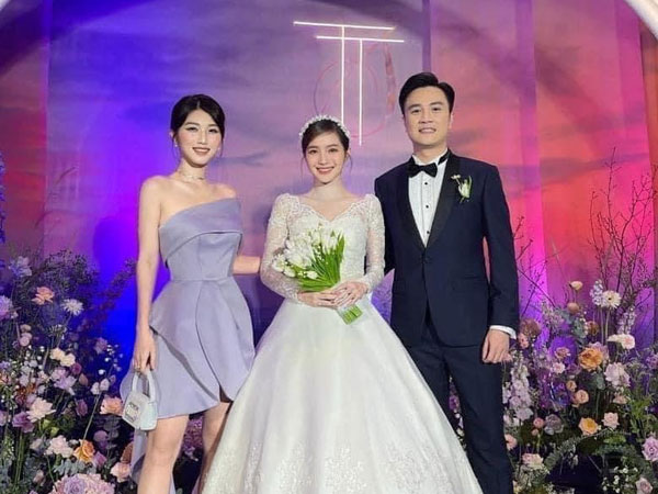 Ảnh hiếm đám cưới sang trọng của 'thánh nữ bolero' Jang Mi