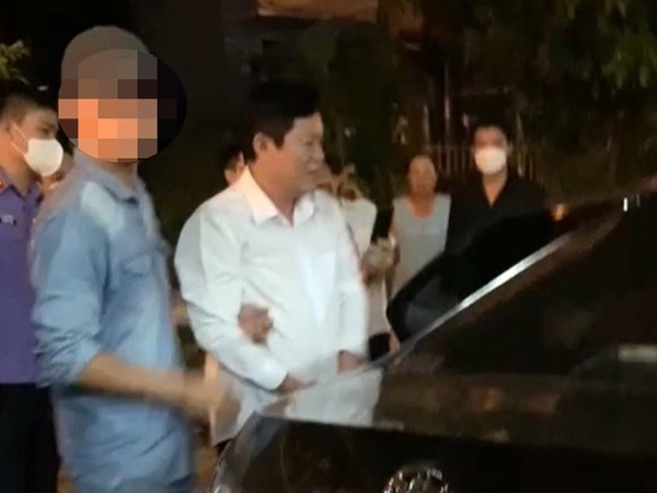 Khám xét nơi làm việc của Phó Chánh án TAND tỉnh Bạc Liêu