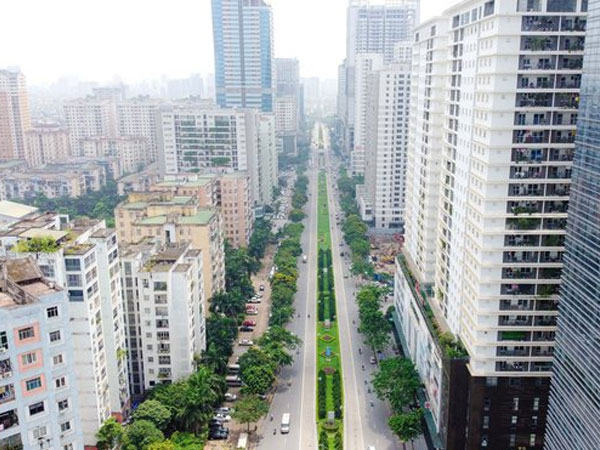 Hàng loạt cao ốc trên đường Lê Văn Lương: Hà Nội nói đúng quy hoạch
