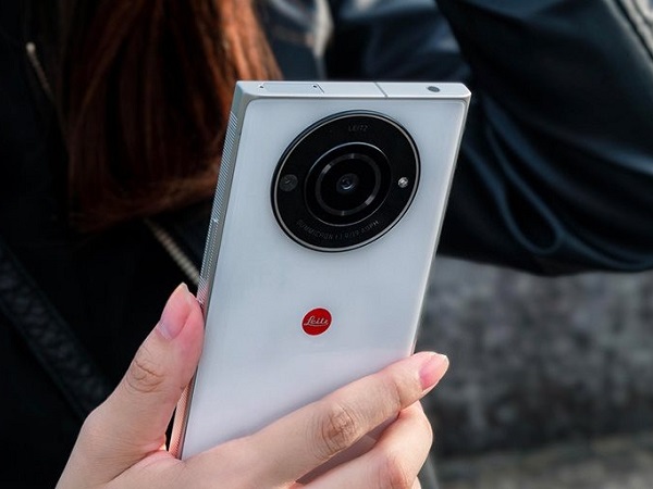 Leica Leitz Phone 2 ra mắt, giá 39.5 triệu đồng