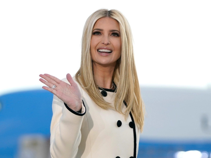 Ivanka giải thích lý do vắng mặt ở sự kiện tuyên bố ra tranh cử của ông Donald Trump
