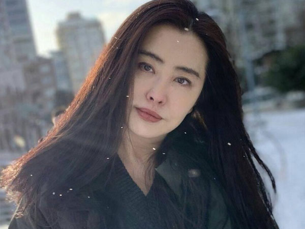 'Ngọc nữ màn ảnh' Vương Tổ Hiền không lấy chồng, tu hành ở tuổi 55