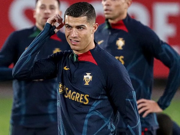 Ronaldo gặp sự cố bất ngờ, bỏ lỡ trận đấu của tuyển Bồ Đào Nha trước World Cup