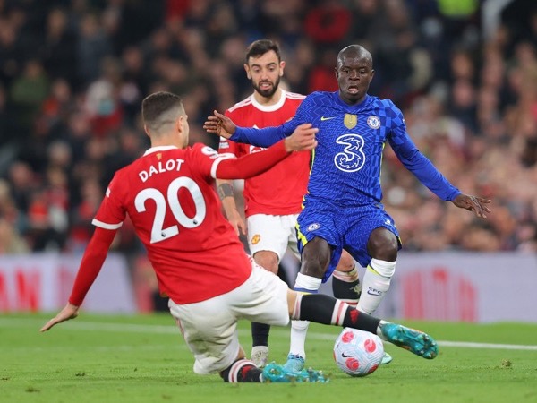 Kante rời Chelsea theo dạng chuyển nhượng tự do