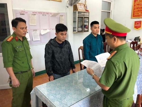 Bắt nhân viên ngân hàng lừa đảo chiếm đoạt tiền tỷ