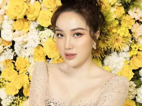 Bảo Thy phản ứng khi bị nói 'phẫu thuật thẩm mỹ cứng đơ'