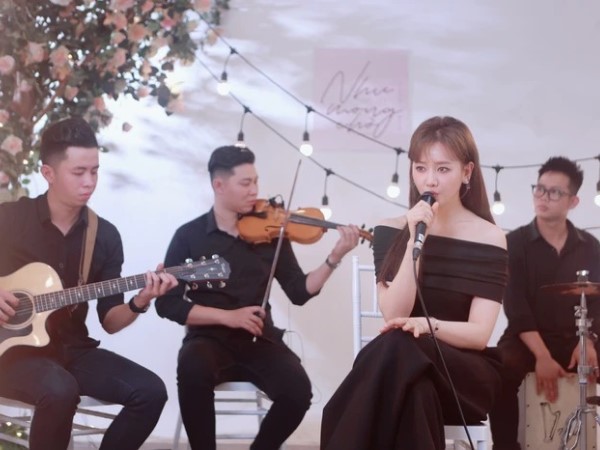 Hari Won gây xôn xao với câu nói 'Tình yêu nồng cháy chúng mình đã không còn': Chuyện gì đây?