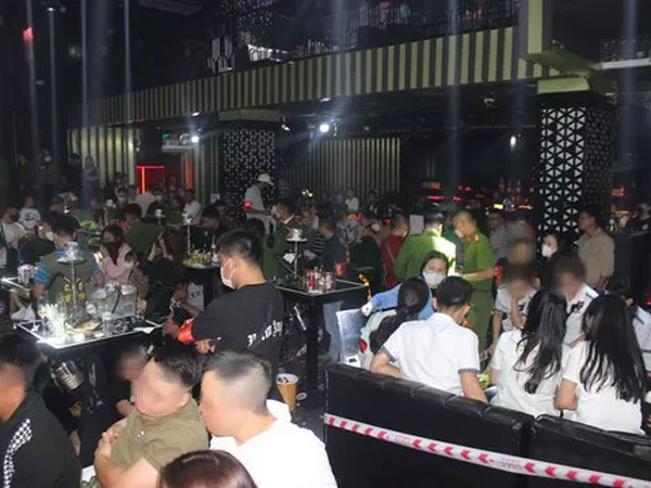 Vụ đột kích vũ trường Hoàng Gia: Hơn 150 người dương tính với ma túy