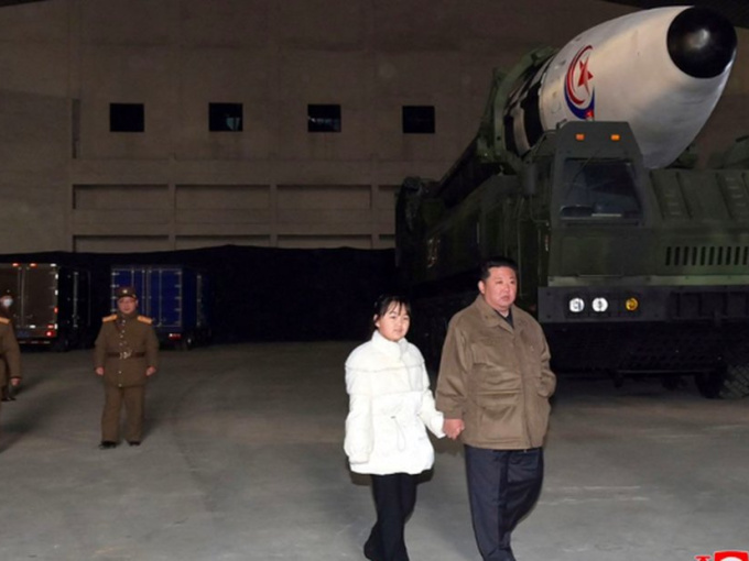 Tình báo Hàn Quốc tiết lộ về con gái ông Kim Jong-un