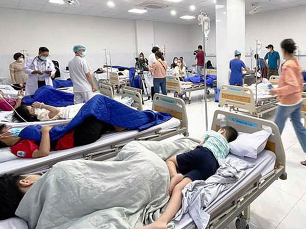 Khuẩn Salmonella, kẻ 'tình nghi' khiến hàng trăm HS Ischool Nha Trang nhập viện nguy hiểm ra sao?