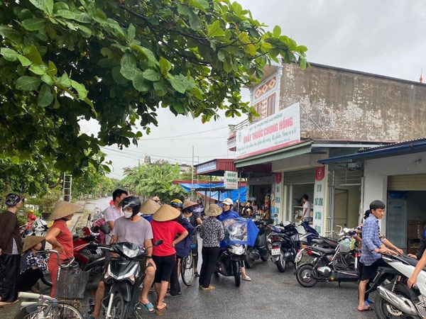 Hai vợ chồng tử vong, nghi cùng nhau tự tử