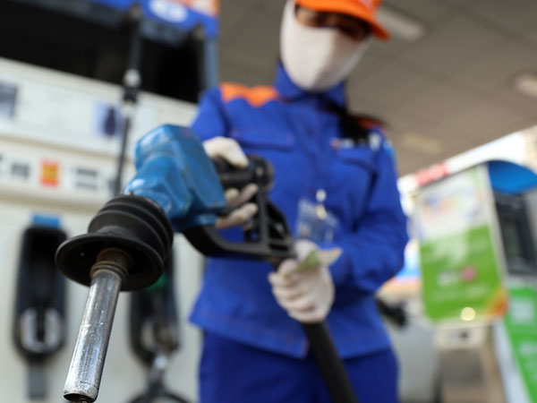Bộ trưởng Bộ Công Thương nêu 2 kịch bản phân giao tổng nguồn xăng dầu năm 2023