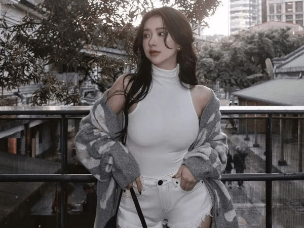Mê gym, hot girl xứ Trung sở hữu thân hình đẹp chuẩn chỉnh