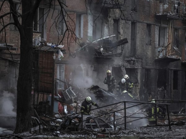 Ukraine tố Nga tấn công tên lửa quy mô lớn, Hội đồng Bảo an họp khẩn
