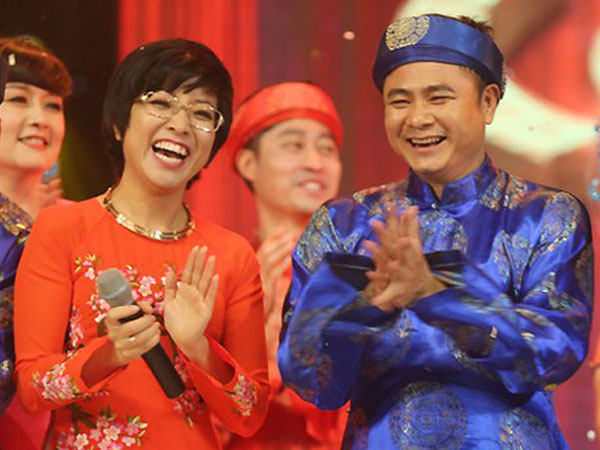 MC Thảo Vân gặp tình huống dở khóc, dở cười khi khán giả nhầm thành vợ nghệ sĩ Tự Long