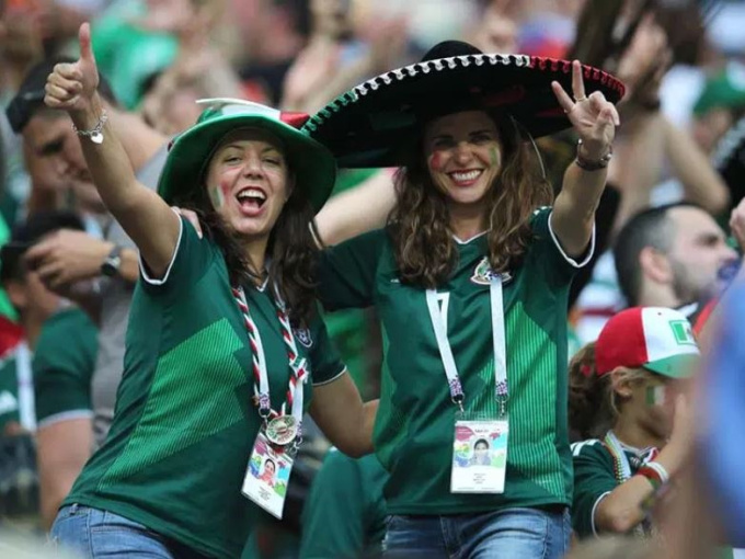 FIFA điều tra Mexico