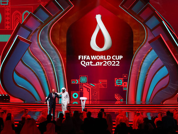 Qatar được lợi gì khi đăng cai World Cup 2022?