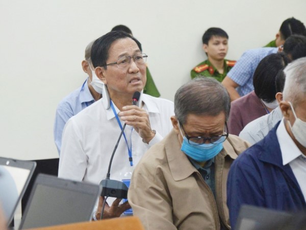 Tuyên án vụ Dược phẩm Cửu Long: Cựu Thứ trưởng Bộ Y tế Cao Minh Quang lĩnh 30 tháng tù treo