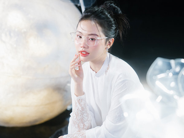 Phương Mỹ Chi và ekip xin bản quyền… nhầm ca khúc
