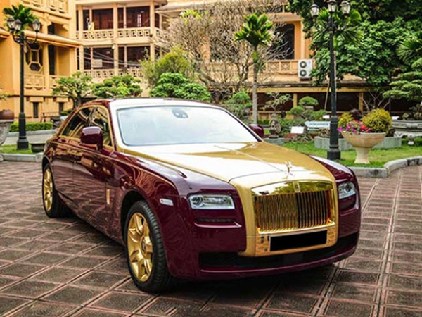 Sau 4 lần đấu giá, Rolls-Royce Ghost mạ vàng của ông Trịnh Văn Quyết vẫn 'ế'