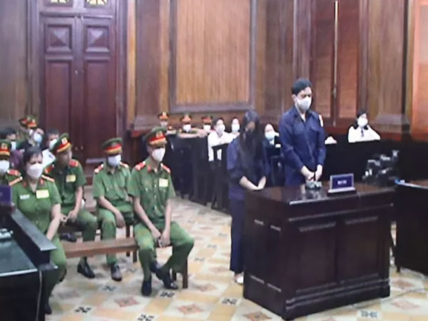 Vụ bé 8 tuổi bị bạo hành đến tử vong: Những góc khuất đau lòng