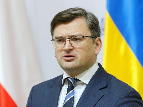Ukraine nói đang được nhiều nước gửi 'vũ khí bí mật'