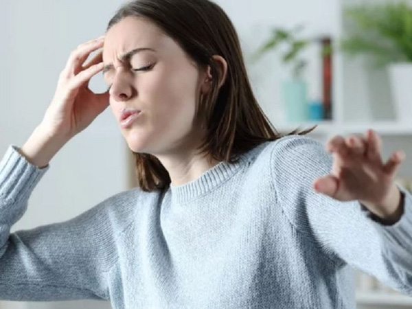 Ngồi xuống đứng lên bị xây xẩm chóng mặt, cảnh báo mắc bệnh gì?