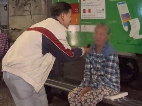 TikToker Nờ Ô Nô đã bị TikTok khóa tài khoản sau làn sóng tẩy chay vì đăng clip câu view