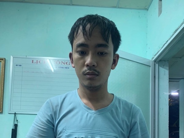 Bênh chó nhà, nam thanh niên nổ súng thị uy trước quán lẩu