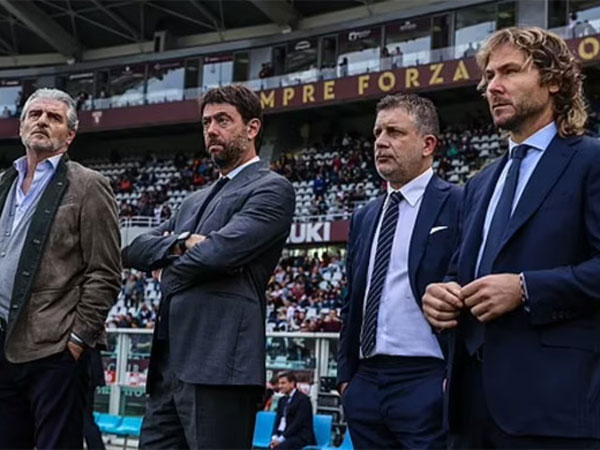 NÓNG: Toàn bộ ban lãnh đạo Juventus từ chức