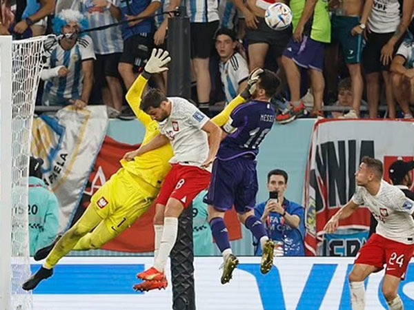 'Quả penalty cho Argentina đúng là trò đùa'