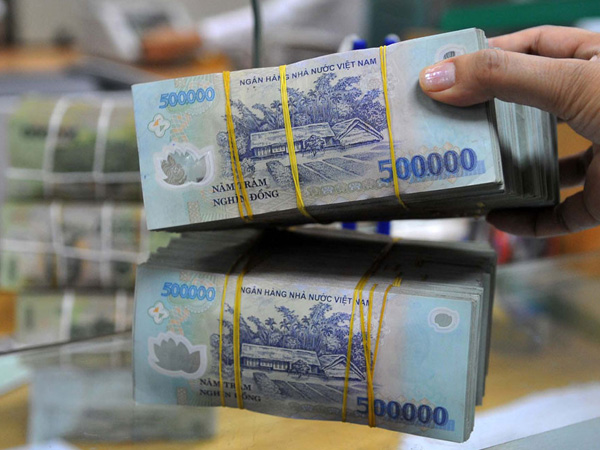 Nhóm ngân hàng thay nhau bứt phá, triển vọng dài hạn cho ‘cổ phiếu vua’