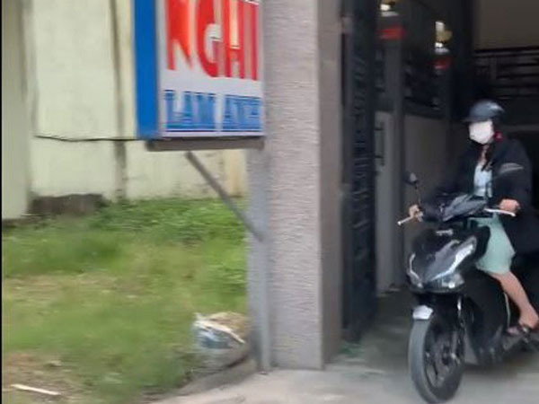 Cưới được 4 tháng được chồng 'chiều như chiều vong' vẫn đi nhà nghỉ với bồ U60, bị bắt quả tang thì vợ trẻ phần trần: 'Em làm vậy vì áp lực!'