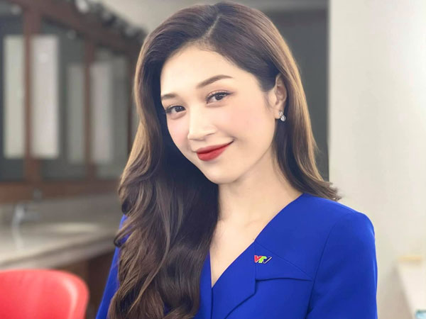 Nữ MC xinh đẹp VTV bình luận World Cup gây chú ý là ai?