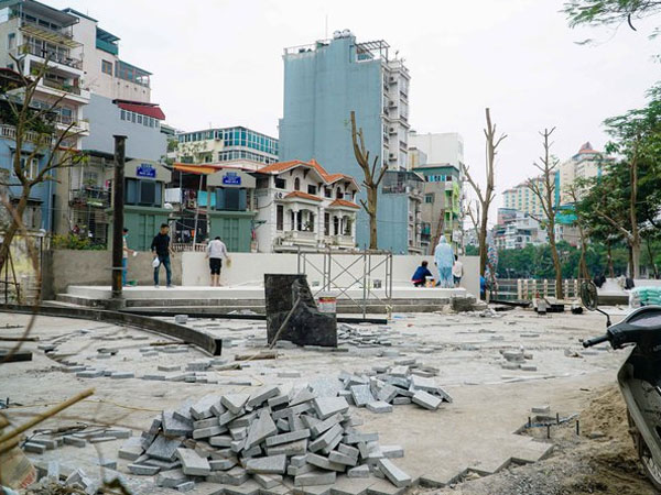 Gấp rút hoàn thiện tuyến phố đi bộ Trúc Bạch