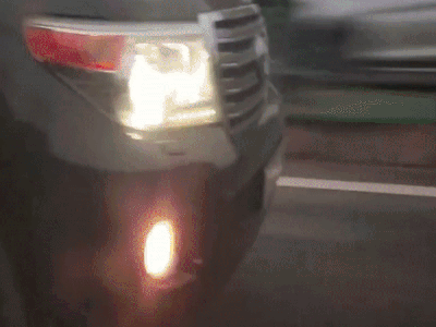 Tài xế xe Land Cruiser tự ý lắp đèn ưu tiên