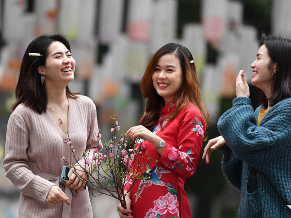 Tết thời 4.0, mẹ chồng ‘thời công nghệ’