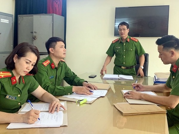 Cán bộ kể chuyện đối mặt với đối tượng trốn thi hành án