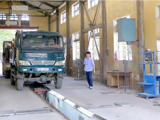Đình chỉ hoạt động 3 trung tâm đăng kiểm bỏ lọt xe cũ nát