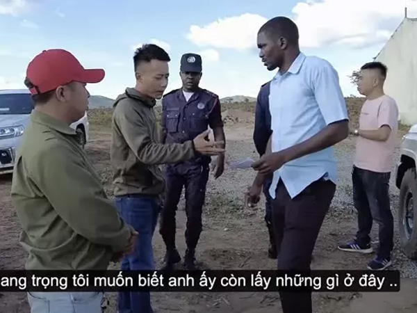 Mất vô số đồ đạc cận Tết, Quang Linh Vlog cao tay xử lý kẻ gian