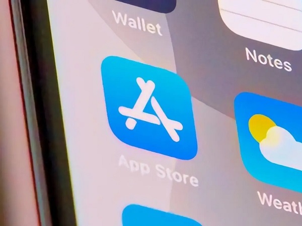 Apple lần đầu cho tải ứng dụng iPhone từ ‘chợ’ bên ngoài