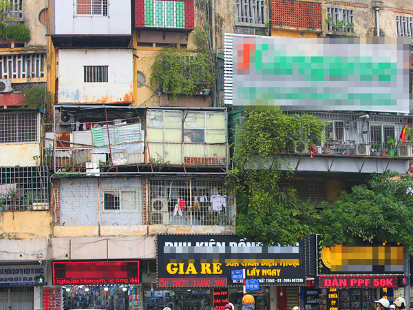 Hà Nội tính bồi thường gấp đôi diện tích nhà chung cư cũ