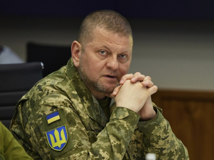Tướng Ukraine thừa nhận Nga đã đổi chiến thuật và ở ngoài tầm bắn của HIMARS