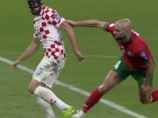 Argentina bị 'vạ lây' bởi quyết định của trọng tài ở trận Croatia vs Morocco