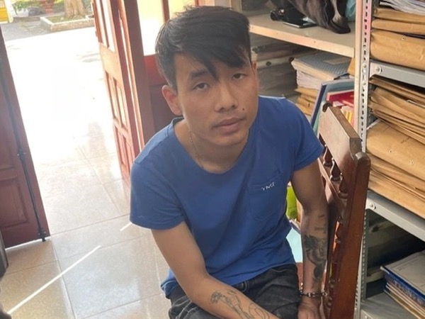 'Ma men' đâm thủng tim thiếu niên 14 tuổi vì cho rằng bị tạt đầu xe