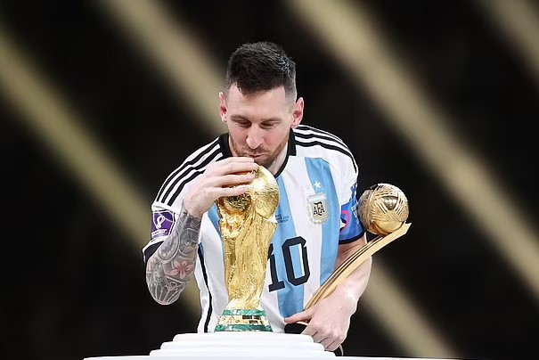 Người dùng Twitter gây sốc với tiên đoán 'Messi vô địch World Cup' từ 7 năm trước