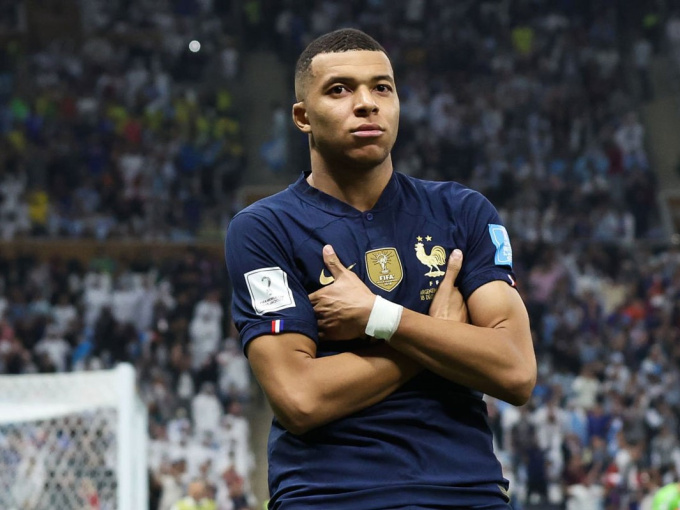 Mbappe là 'Vua phá lưới' World Cup 2022