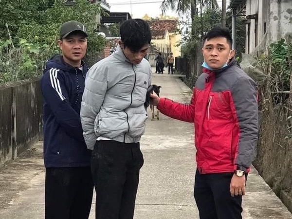 Người phụ nữ lớn tuổi bị thanh niên 'đáng tuổi con' khống chế hiếp dâm, cướp tài sản