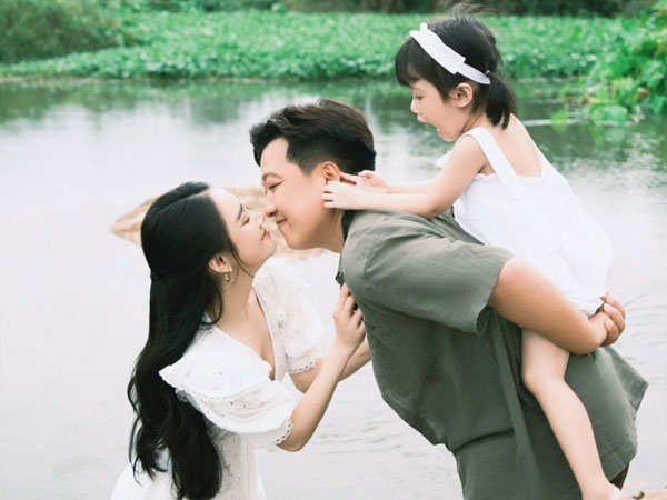 Trường Giang: 'Tôi và Nhã Phương thường cãi lộn vì bất đồng quan điểm trong việc dạy con'