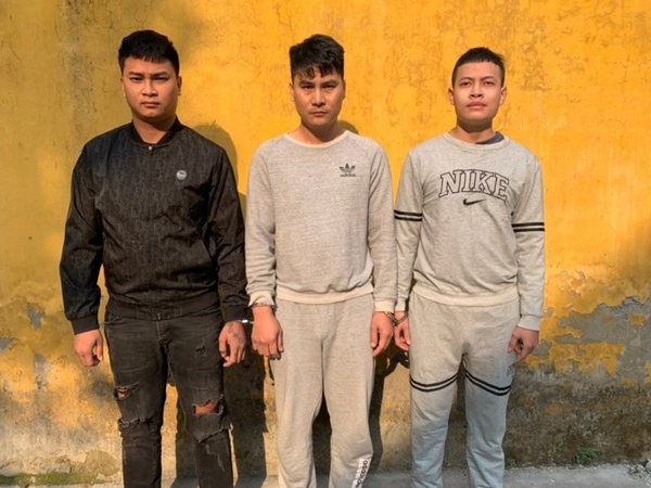 Khởi tố nhóm thanh niên cho vay với lãi suất 216%/năm